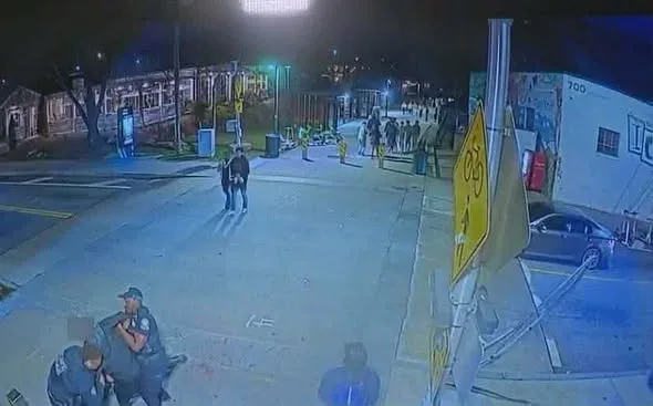 Atlanta bắt giữ 14 người sau tụ tập trái phép gần BeltLine, thu giữ 11 khẩu súng