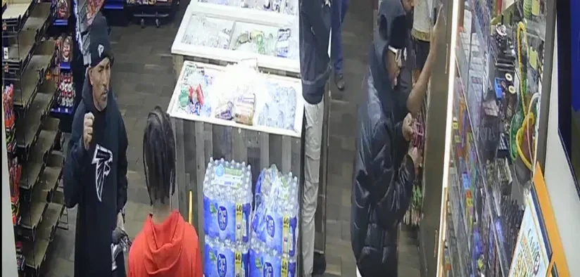 Cảnh sát công bố hình ảnh nghi phạm vụ nổ súng trên Tucker Avenue