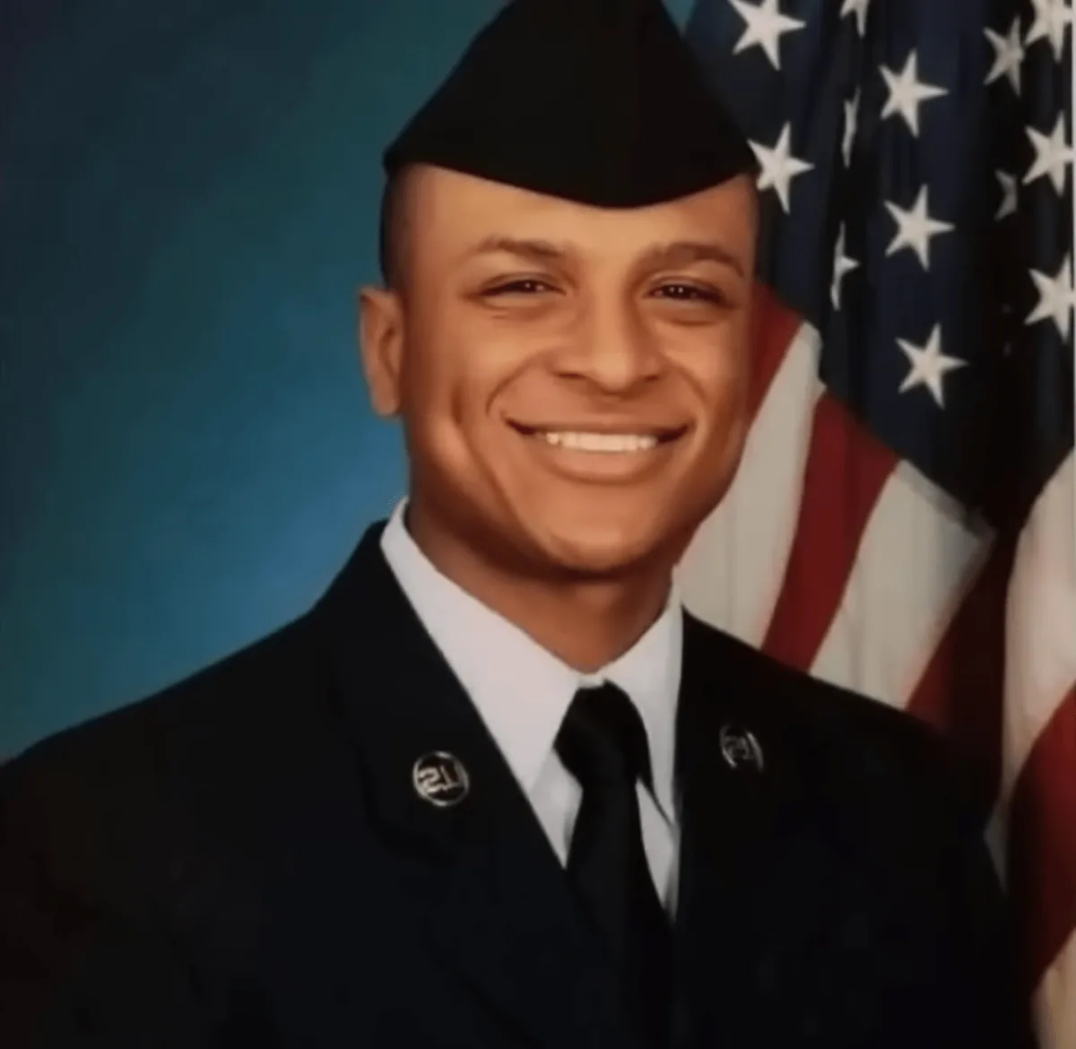 Danh tính quân nhân đầu tiên thiệt mạng trong vụ rơi máy bay tiếp dầu tại Iraq được công bố