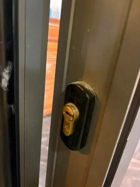 Florida: Người đàn ông bị bắt sau khi bị cáo buộc bắn chết thợ khóa đang mở cửa nhà mình