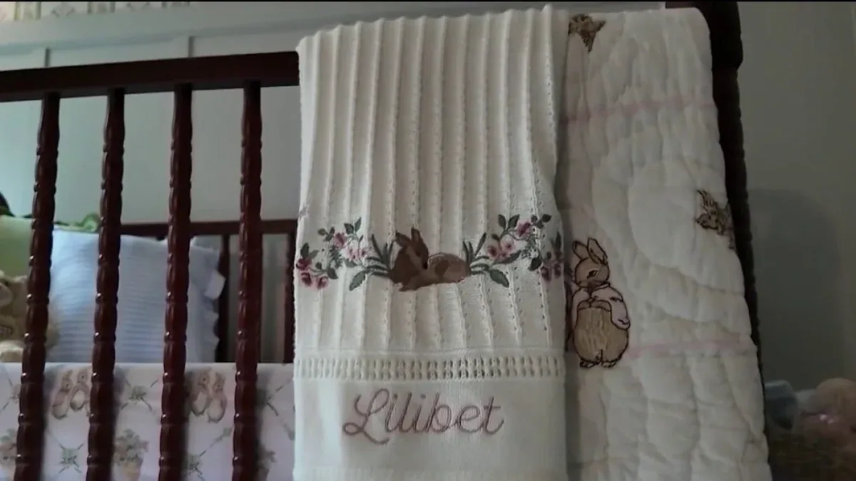 Người mẹ Georgia biến nỗi đau thành sự an ủi cho các gia đình khác qua tổ chức LiliBears