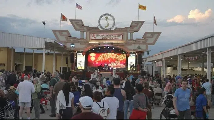 Tết rộn ràng tại New Orleans East, cộng đồng người Việt đón Tết Nguyên Đán