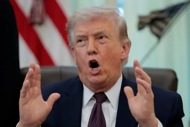 Trump cân nhắc rút Mỹ khỏi NATO, gọi liên minh là “hổ giấy” vì không ủng hộ chiến dịch Iran